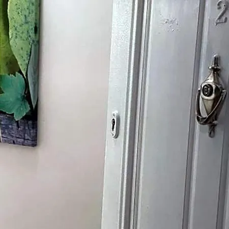 호텔 *ezgi's With Private Garden In 4*